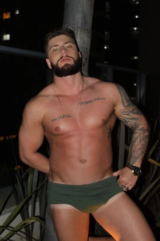 Lucas Ferrari — acompanhante masculino em Campinas