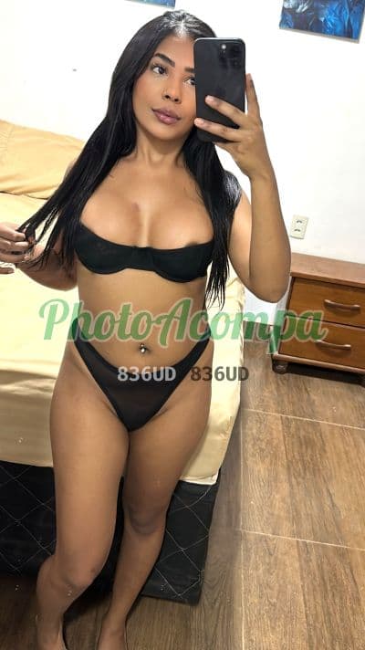 Júlia Sampaio — acompanhante em Paulínia