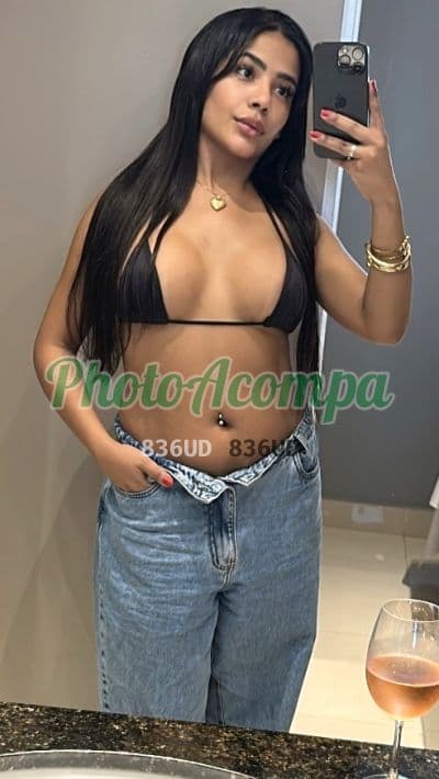 Júlia Sampaio — acompanhante em Paulínia