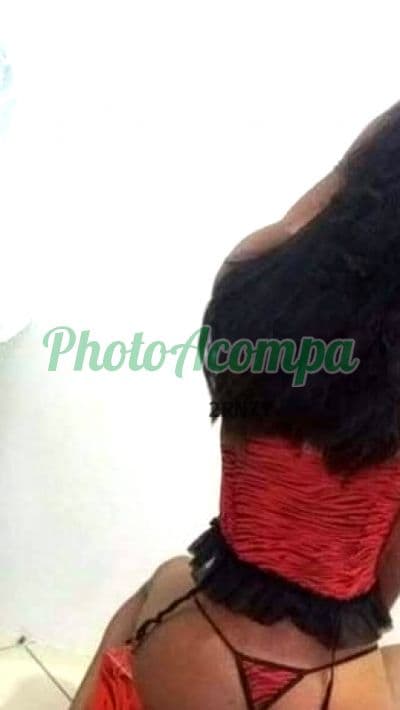 Sofia alta — acompanhante em Vila Velha