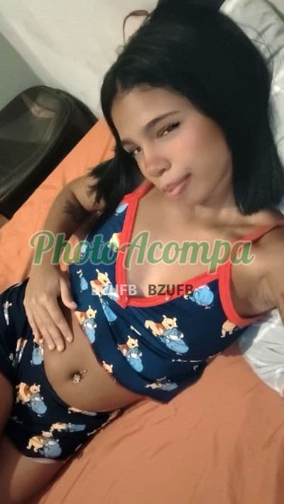 Cristal — acompanhante em Saquarema
