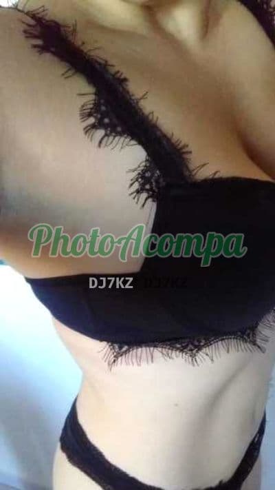 Ana Julia — acompanhante em Londrina