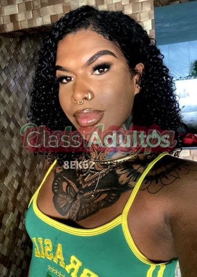 Ayla — travesti em Nova Iguaçu