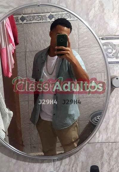 Gabriel, 19 anos — acompanhante masculino em São Paulo
