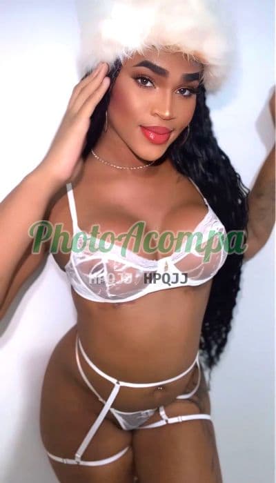 Gabrielly — travesti em Patos de Minas