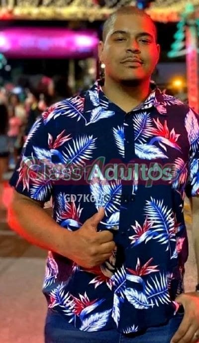 João — acompanhante masculino em Maricá