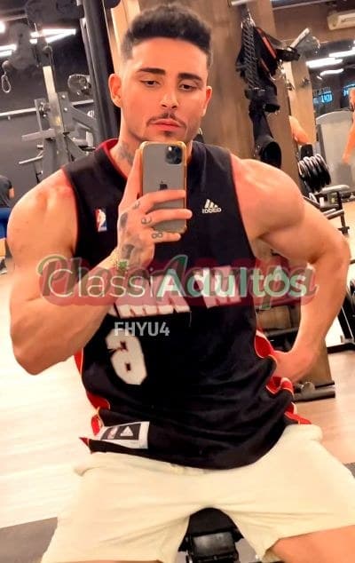 Logan Leblanc — acompanhante masculino em Balneário Camboriú