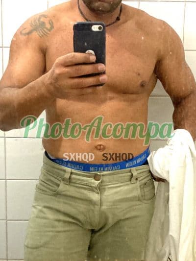 Cesar — garoto de programa e acompanhante masculino em São Paulo