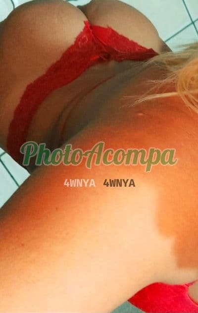 Foto 2: Acompanhante em Divinópolis — beijo grego, Adriana