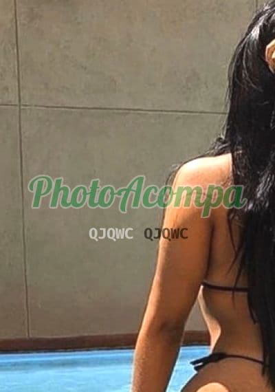 Acompanhante de seios naturais em Salvador, foto 3 de Ágata