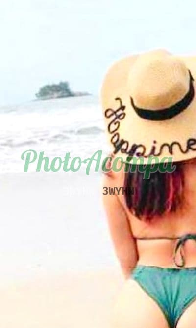 Acompanhante de seios naturais em Recanto das Emas (3) — Alana