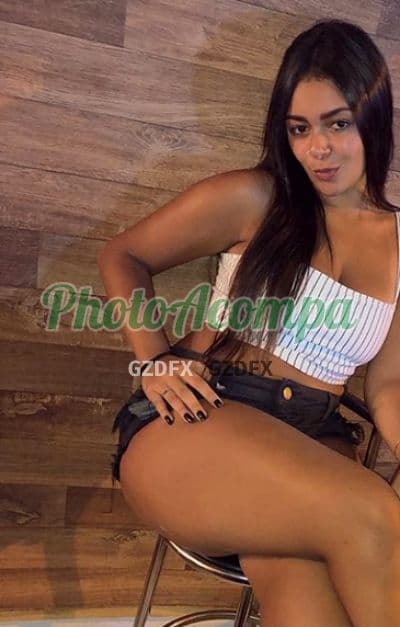 Foto 2: Acompanhante em Rio de Janeiro — beijo grego, Alecxia