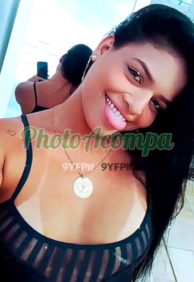 Acompanhante em Manaus com beijo na boca (2) — Aline