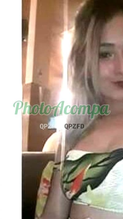 Acompanhante de seios naturais em Campinas (3) — Aline