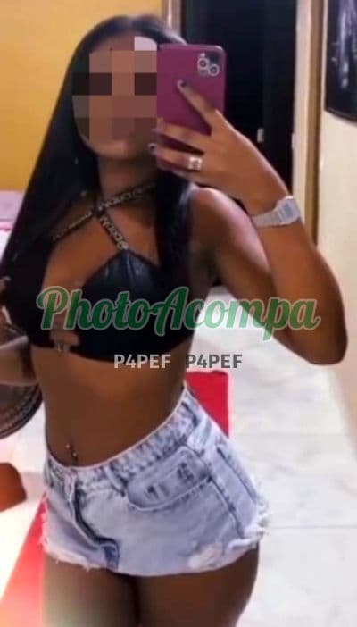 Acompanhante em Rio de Janeiro com beijo na boca (2) — Amanda