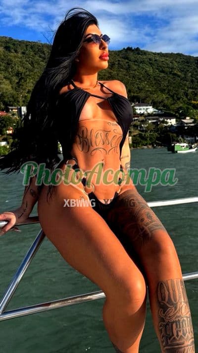 Acompanhante em São Paulo com beijo na boca (2) — Amanda