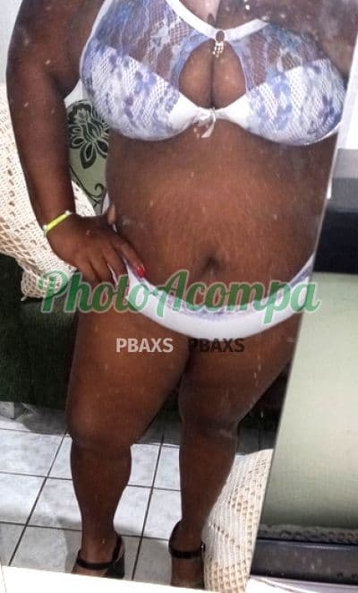 Acompanhante em Guaratingueta com beijo grego (2) — Amanda Vaz