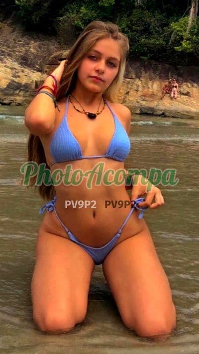 Acompanhante em Rio de Janeiro com beijo na boca (2) — Ana Clara