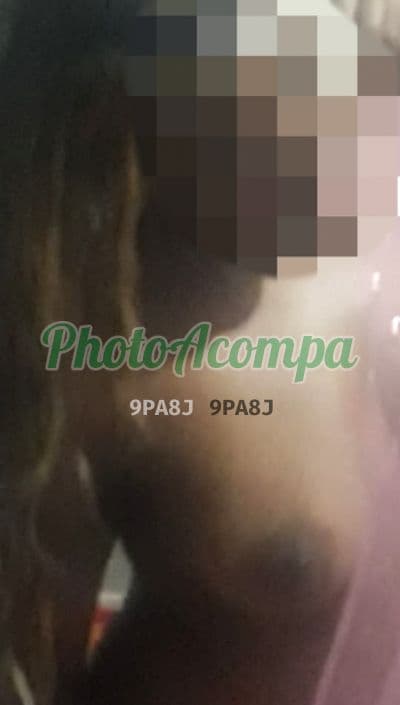 Acompanhante de seios naturais em Guarapari, foto 3 de Ana Julia