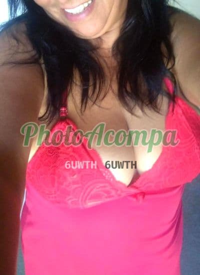 Acompanhante em Fortaleza com beijo na boca (2) — Ana Kelly