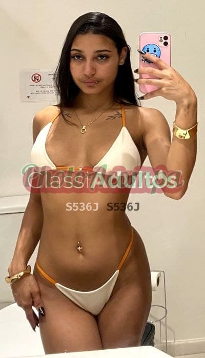Acompanhante morena em São Paulo, foto de perfil