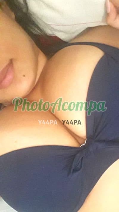 Acompanhante em Praia Grande com beijo na boca (2) — Andreia