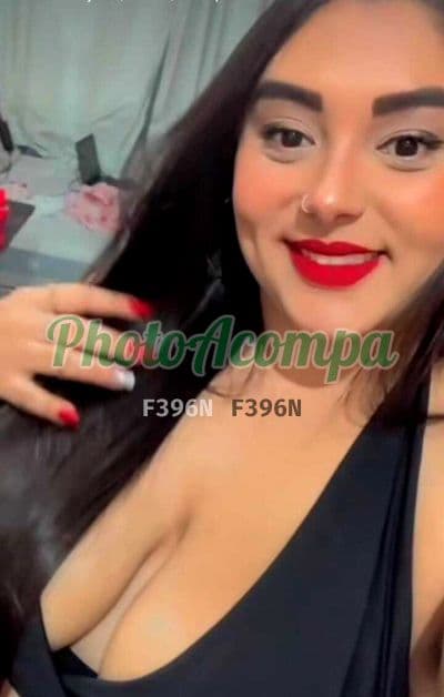 Acompanhante em Suzano com beijo grego (2) — Andressa