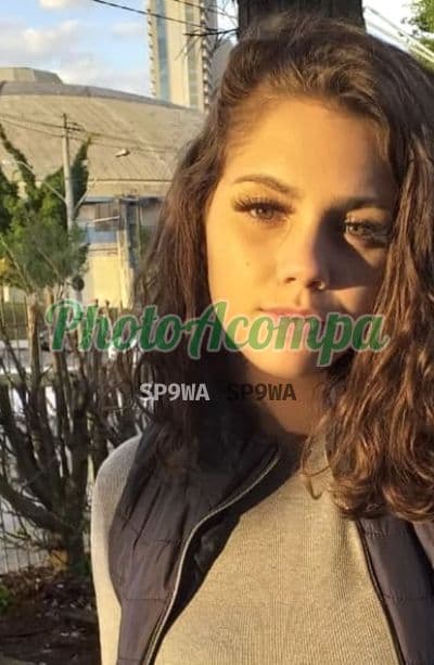 Acompanhante em Rio de Janeiro com beijo na boca (2) — Andressa