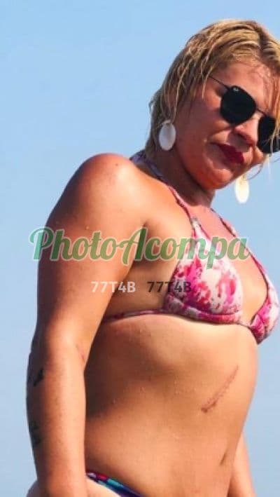 Acompanhante em Bertioga com beijo grego (4) — Angélica