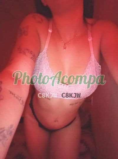 Acompanhante em Manaus com beijo na boca (2) — Aninha