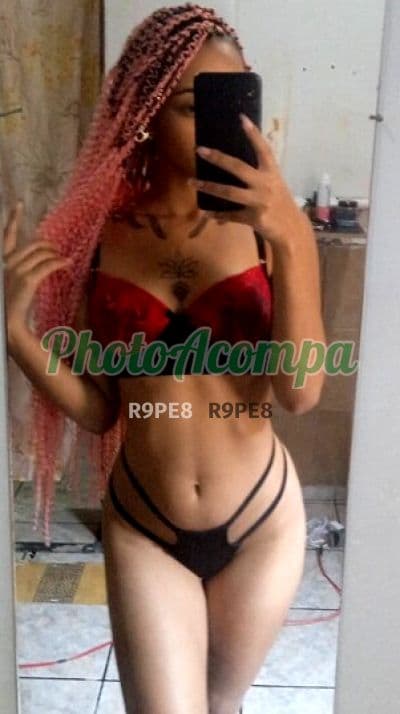 Acompanhante em Goiânia com beijo na boca (2) — Arryane