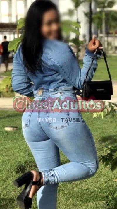 Acompanhante morena em Taubaté — Babi