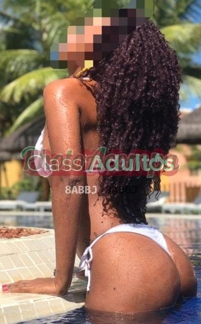 Acompanhante magra em Recife — Bárbara