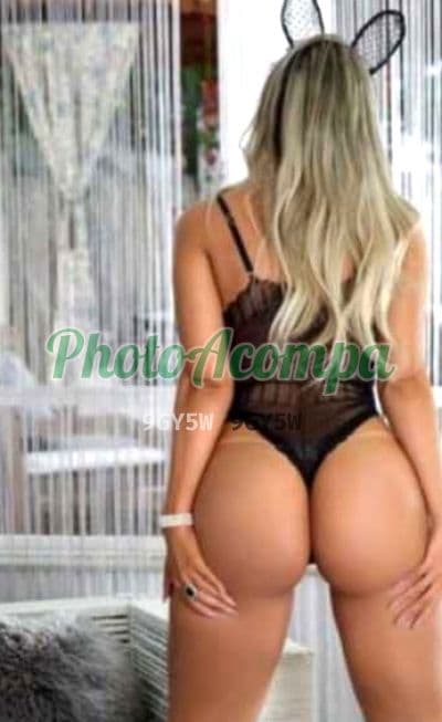 Acompanhante em Salvador com beijo grego (2) — Bárbara