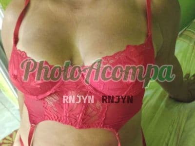 Acompanhante em Belo Horizonte com beijo na boca (2) — Bell