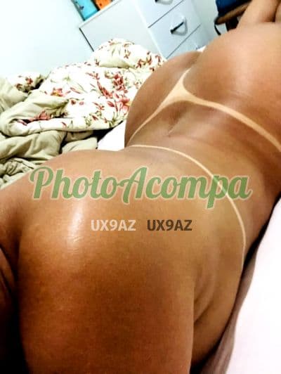 Acompanhante em Araxá — oral sem camisinha, foto 6 de Bia