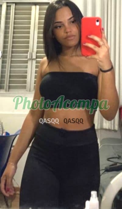 Acompanhante em São Paulo com beijo na boca (2) — Bia