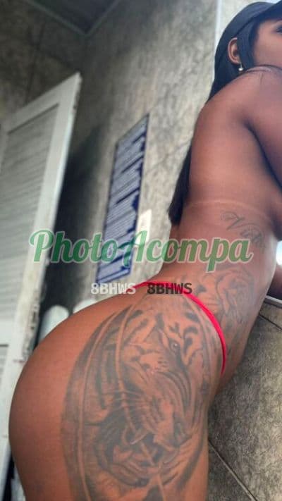 Acompanhante em Itanhaém com beijo grego (2) — Bia