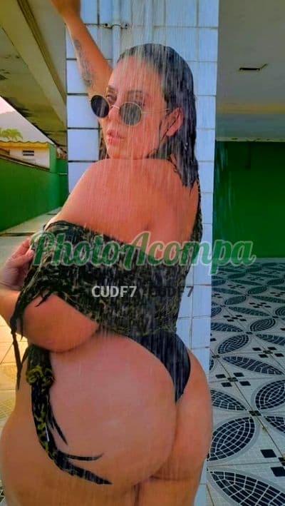 Acompanhante em Ilhabela com namoradinha (2) — Bianca