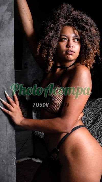 Acompanhante em Rio de Janeiro — beijo grego, foto 2 de Bombom