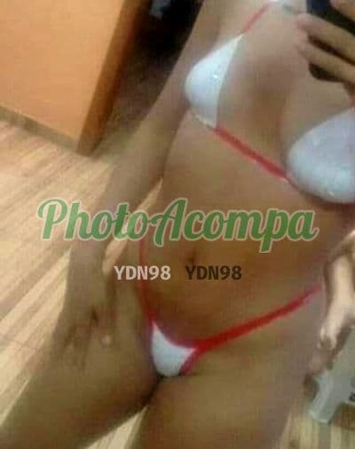 Acompanhante em Cariacica com namoradinha (2) — Branca