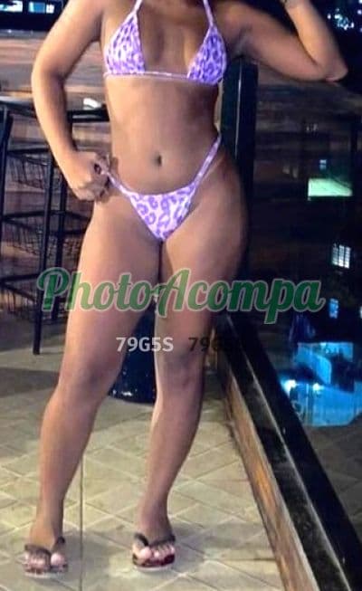 Acompanhante em Divinópolis com beijo na boca (2) — Brendinha