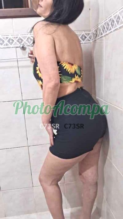Acompanhante em Ilhabela com beijo na boca (2) — Bruna