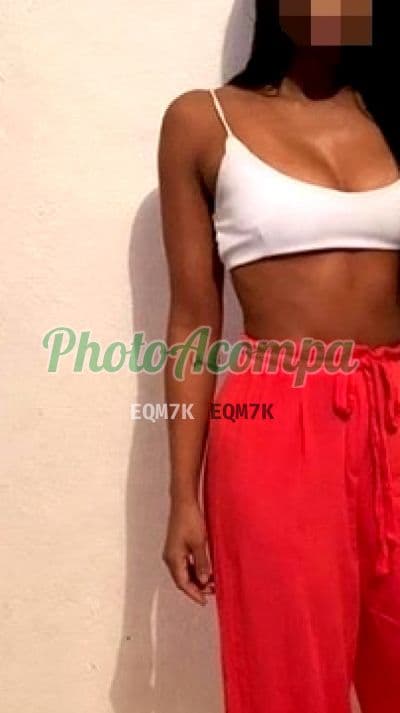 Acompanhante em Nova Iguaçu com beijo grego (2) — Bruna