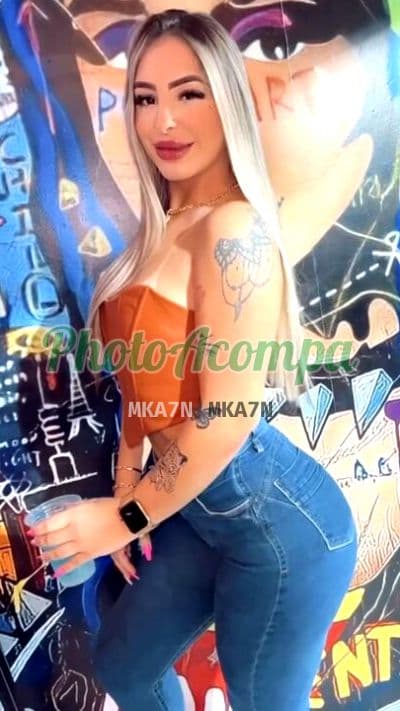 Acompanhante magra em São Paulo (3) — Bruna