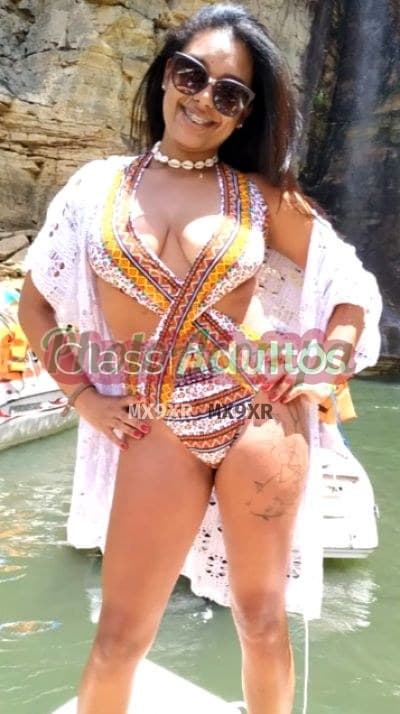 Acompanhante morena em Florianópolis