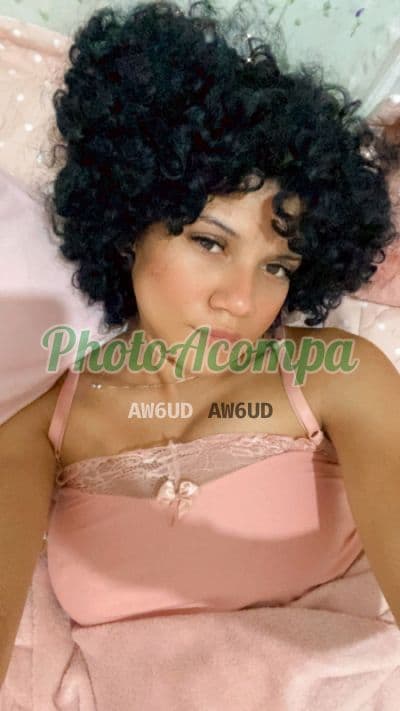 Acompanhante de seios naturais em Itajaí, foto 3 de Camily