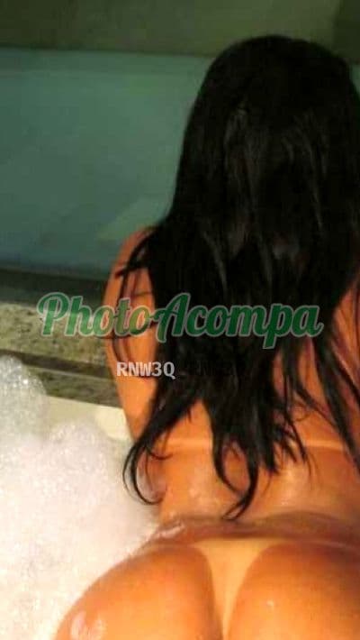 Acompanhante em Camaçari — beijo grego, foto 2 de Carla Bueno