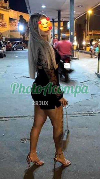 Acompanhante loira em Salvador, foto 3 de Carol