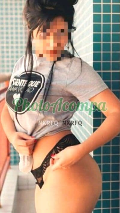 Acompanhante morena em São Paulo, foto 3 de Carol
